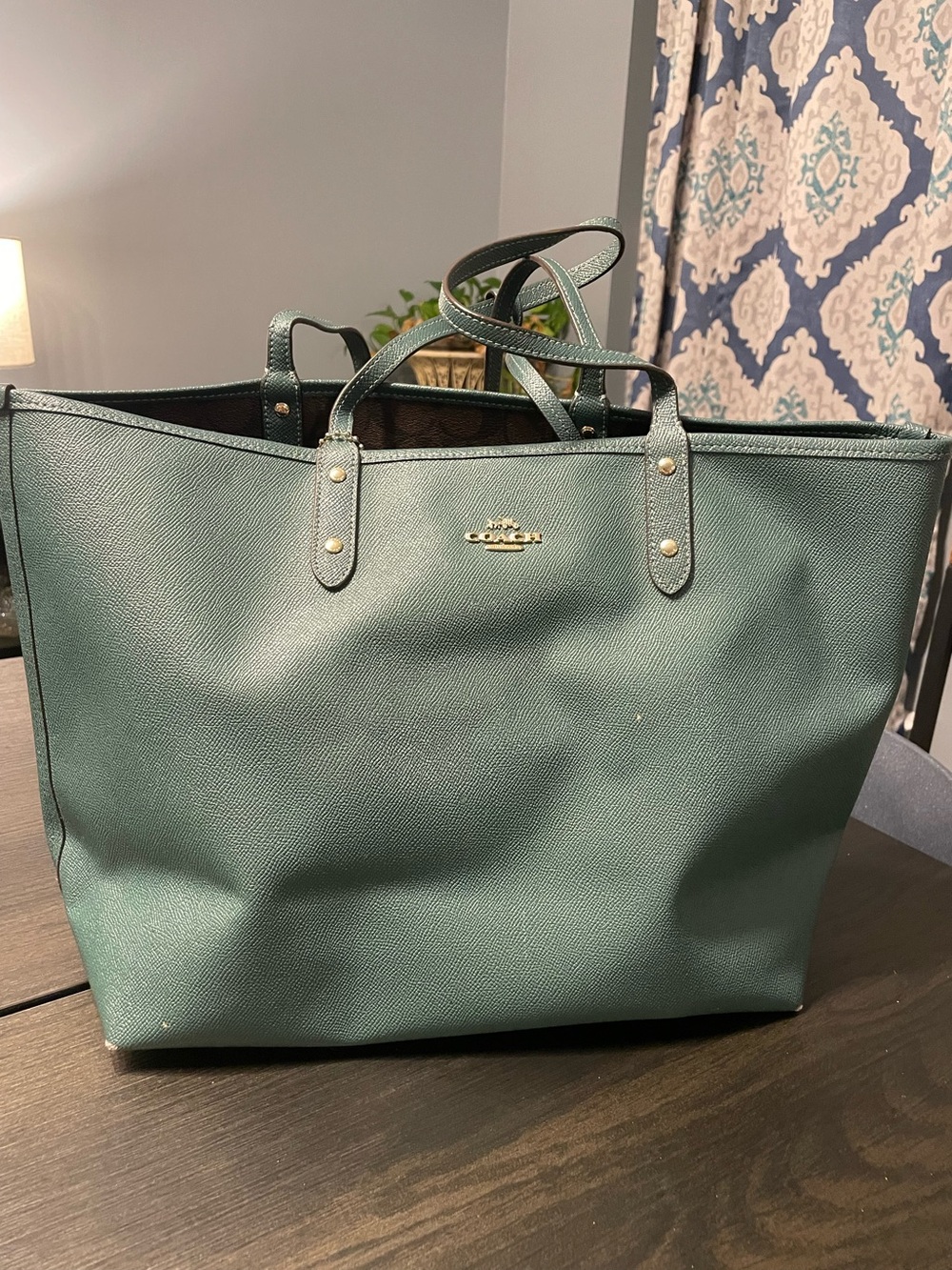 Coach Classic Brown Signature Canvas ReversibleTote with Teal Wristlet. - Picture 9 of 12
